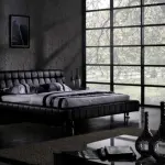 Il colore del momento? Total black