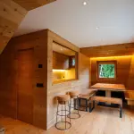 Come arredare la casa al mare e in montagna? Ecco i consigli